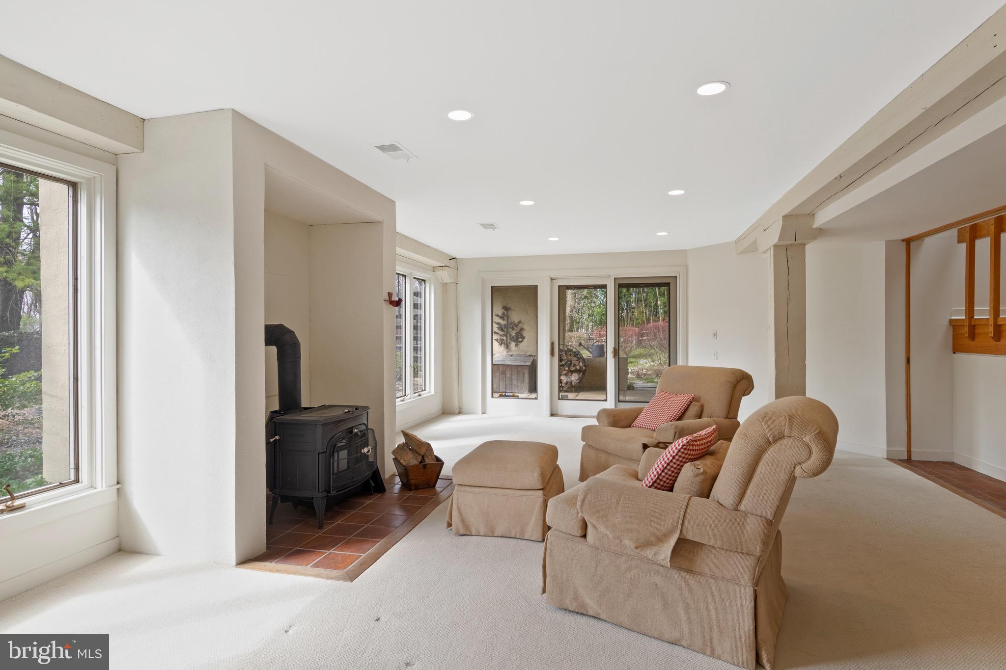 18 Berkshire Drive Wayne, PA 19087 - Photo 36 of 46 New carpet in LL Family rm and door to patio!