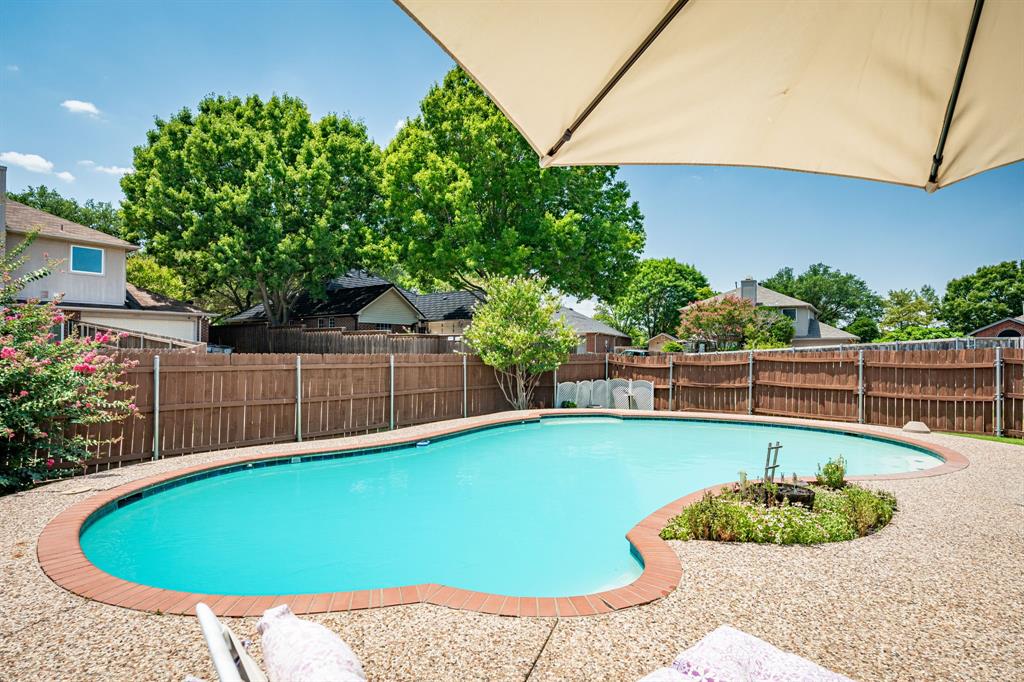 1518 Rustic Trail Allen, TX 75002 - Photo 2 of 36 Gallery Image 2