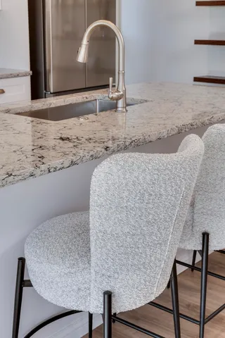 $4,500 | 7223 University, Middleton, WI 53593