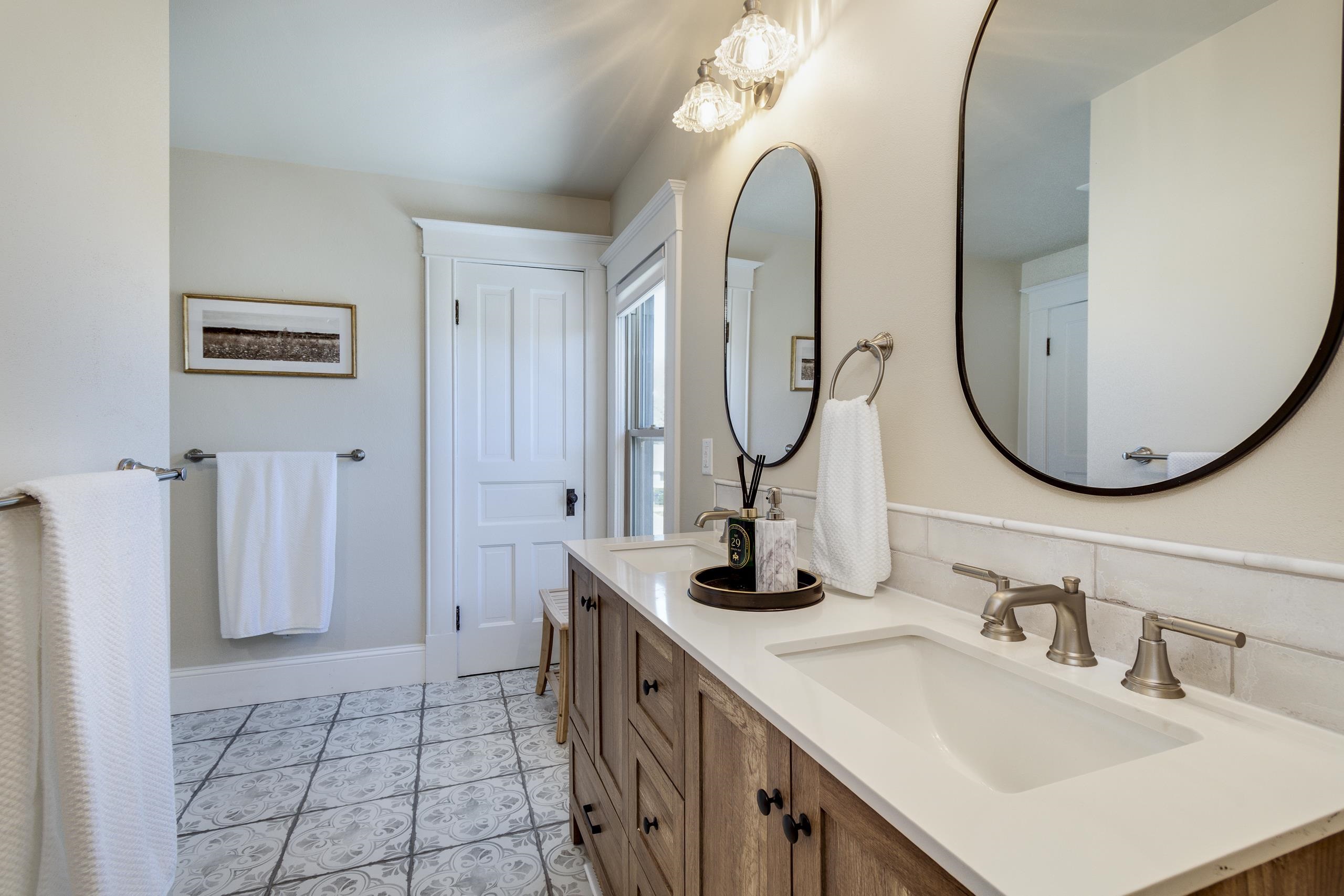 7223 University Middleton, WI 53593 - Photo 26 of 38