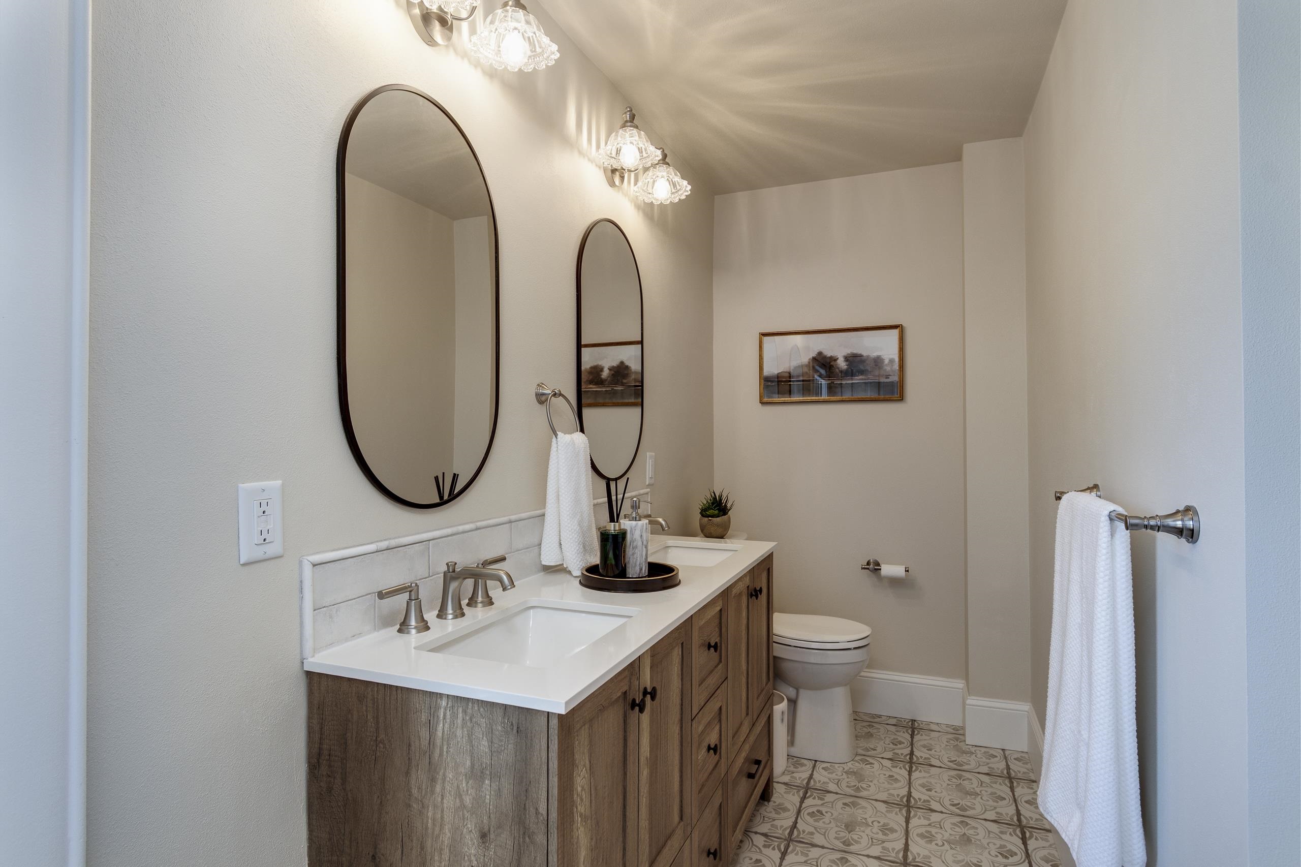 7223 University Middleton, WI 53593 - Photo 29 of 38