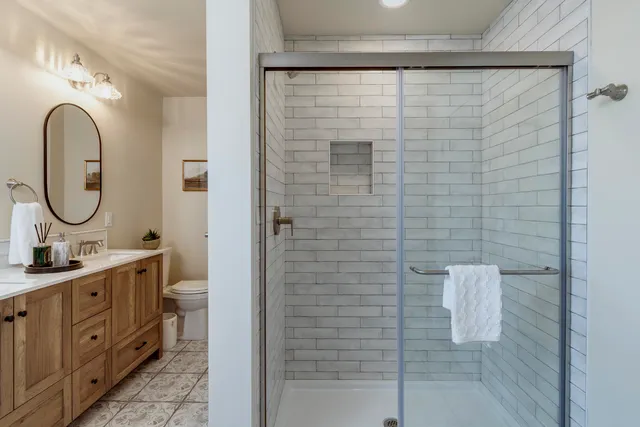 $4,500 | 7223 University, Middleton, WI 53593