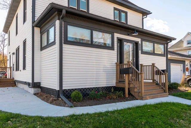 $4,500 | 7223 University, Middleton, WI 53593