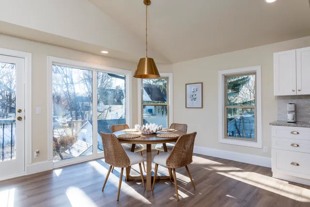 $4,500 | 7223 University, Middleton, WI 53593