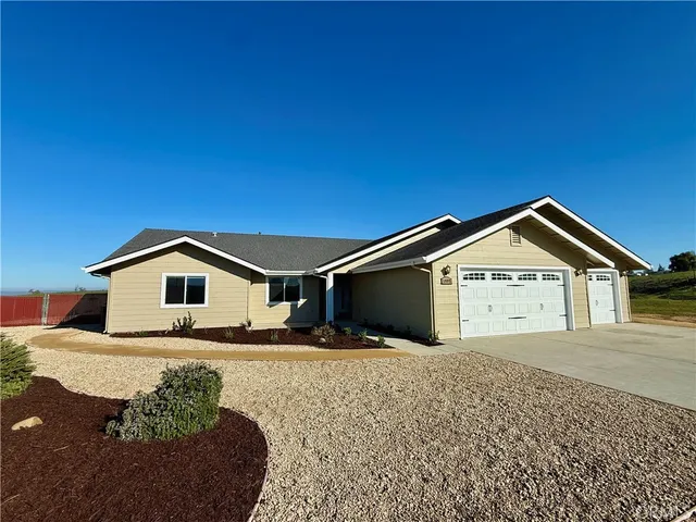 $835,000 | 5995 Black Tail Place, Paso Robles, CA 93446