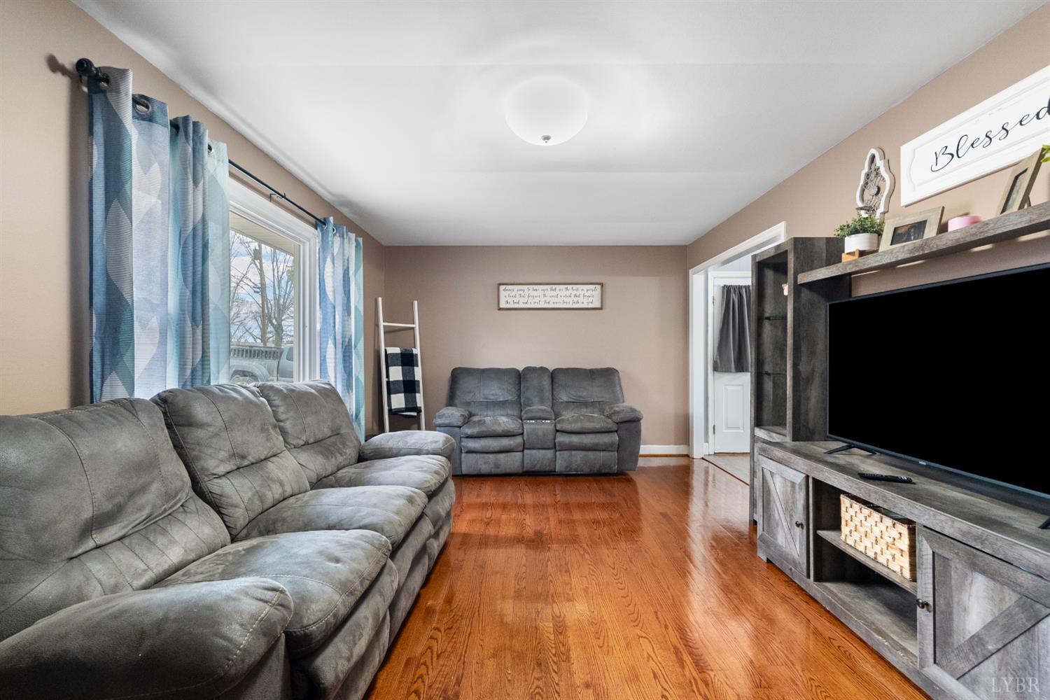 1134 Lynch Mill Road Altavista, VA 24517 - Photo 11 of 36