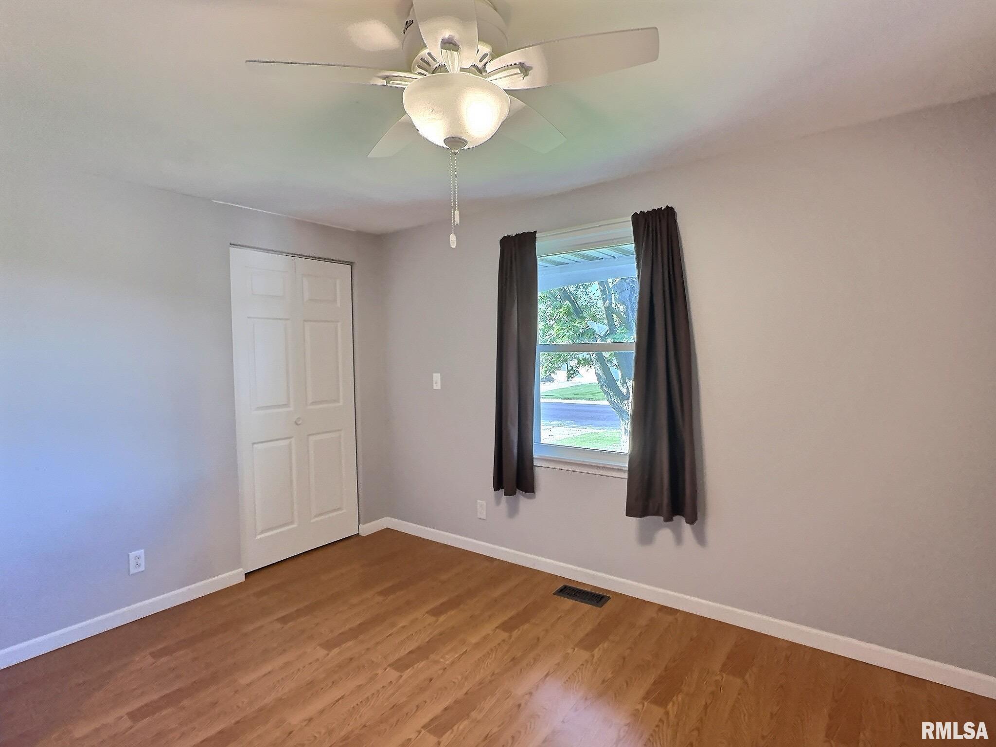 5115 West Woodfern Road Peoria, IL 61607 - Photo 7 of 21
