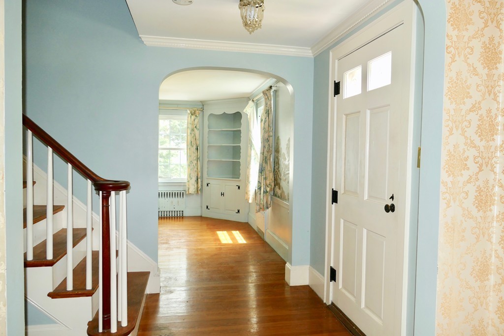 974 Brook Road Milton, MA 02186 - Photo 12 of 30 Gallery Image 12