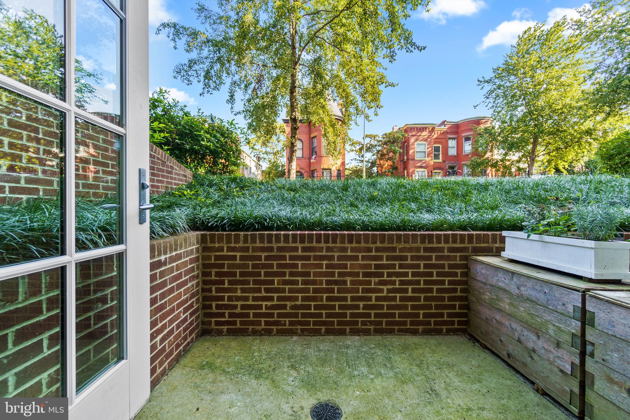 901 D Street Northeast, Unit 3 Washington, DC 20002 - Photo 8 of 20