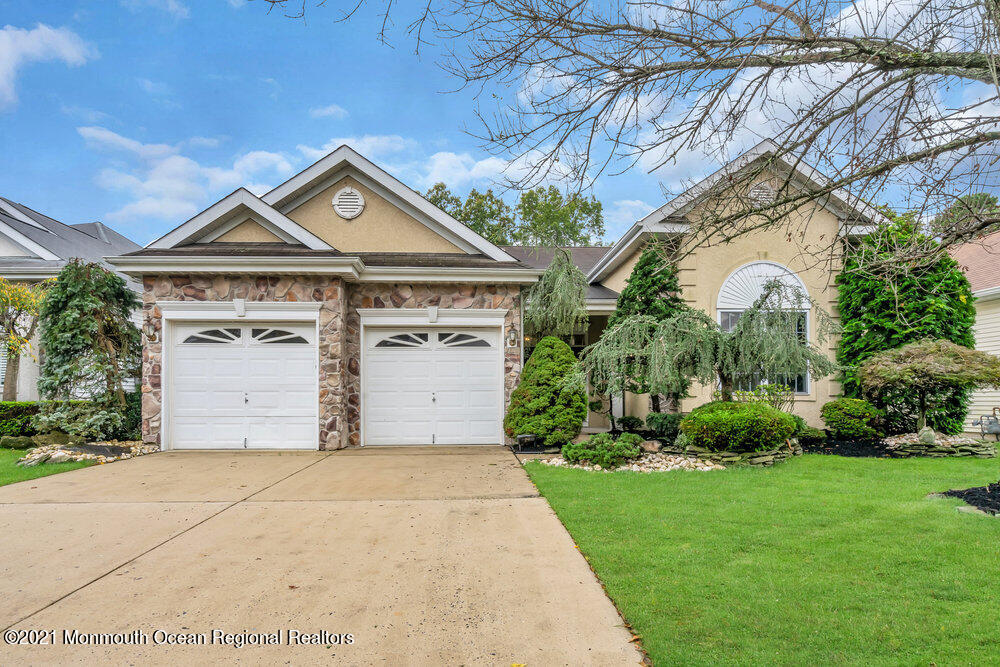 34 Pine Valley Road Jackson, NJ 08527 - Photo 3 of 68 001_dsc02169b