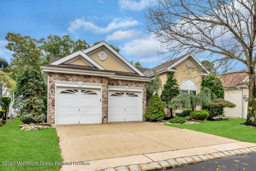 34 Pine Valley Road Jackson, NJ 08527 - Photo 4 of 68 002_dsc02164b