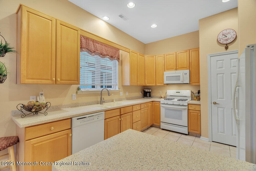 34 Pine Valley Road Jackson, NJ 08527 - Photo 34 of 68 036_dsc02009