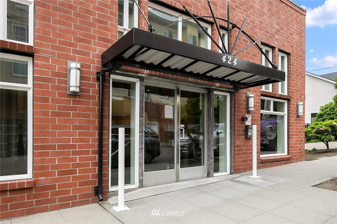 424 North 85th Street, Unit 308 Seattle, WA 98103 - Photo 16 of 31