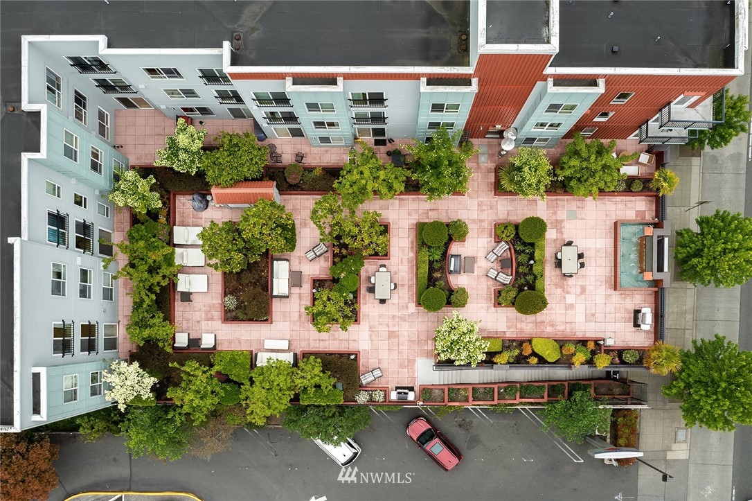 424 North 85th Street, Unit 308 Seattle, WA 98103 - Photo 30 of 31