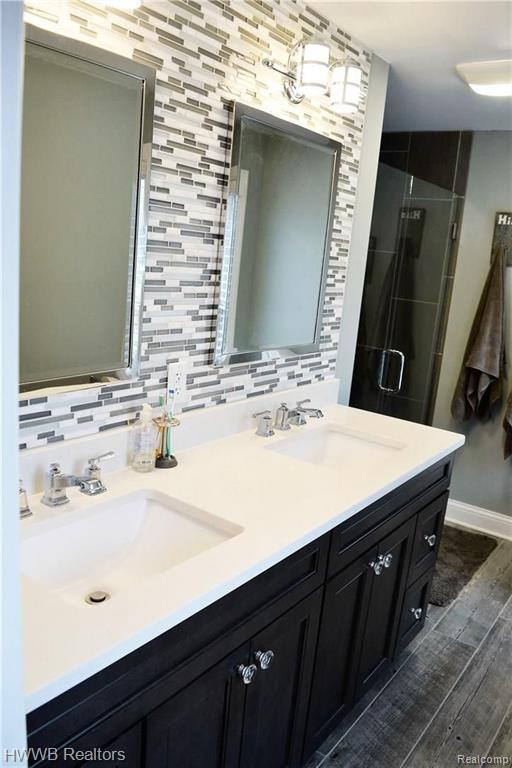 981 Hemlock Drive Rochester, MI 48307 - Photo 29 of 40 Gallery Image 29