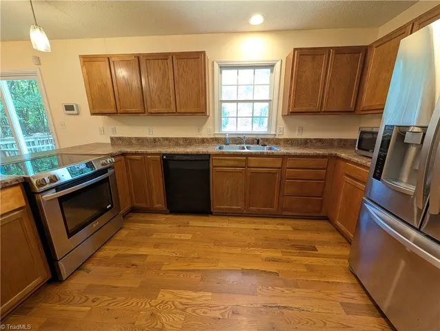 $1,895 | 1605 Hillhaven Road, Browns Summit, NC 27214