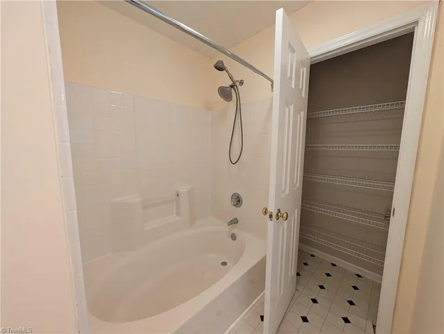 $1,895 | 1605 Hillhaven Road, Browns Summit, NC 27214