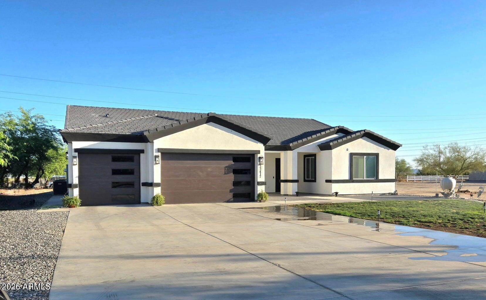 22417 West Lower Buckeye Road Buckeye, AZ 85326 - Photo 1 of 33