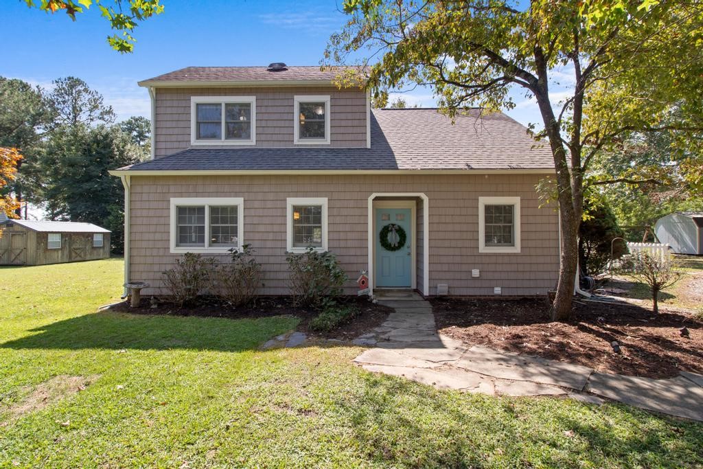 150 Churchill Road Hartfield, VA 23071 - Photo 1 of 40 Gallery Image 1