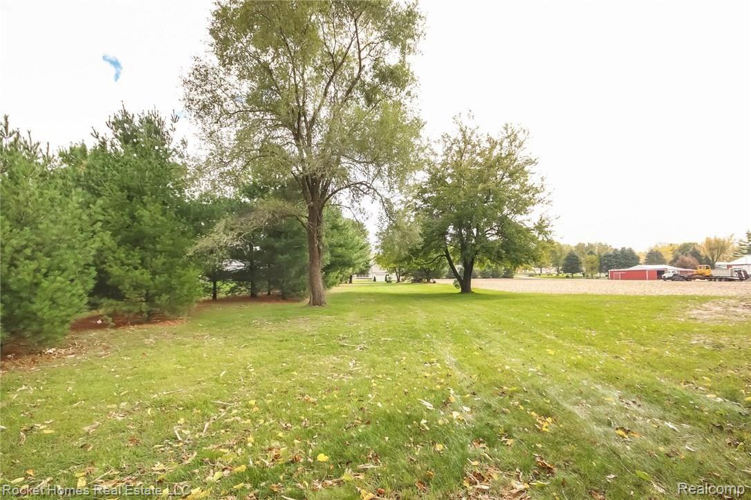 9983 Minx Road Temperance, MI 48182 - Photo 34 of 40 046-Exterior-4977393-medium.jpg