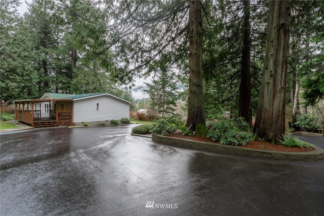 726 Alger Cain Lake Road Sedro-Woolley, WA 98284 - Photo 1 of 25 Gallery Image 1