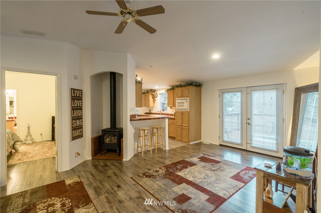726 Alger Cain Lake Road Sedro-Woolley, WA 98284 - Photo 6 of 25 Gallery Image 6