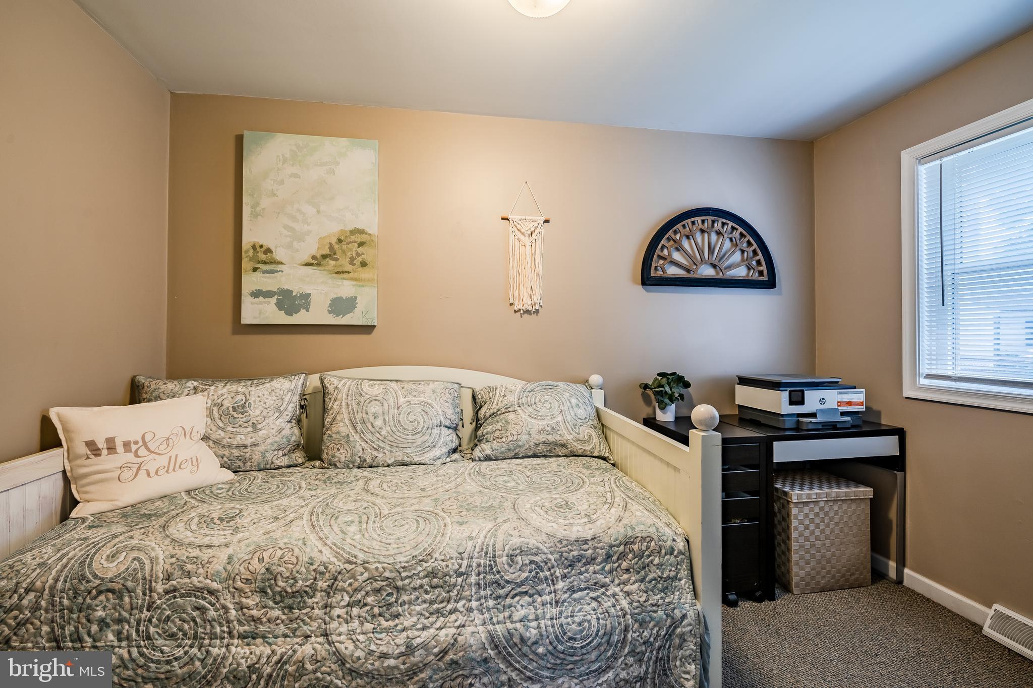 876 Cricket Road Secane, PA 19018 - Photo 19 of 37 Optional third bedroom or office space