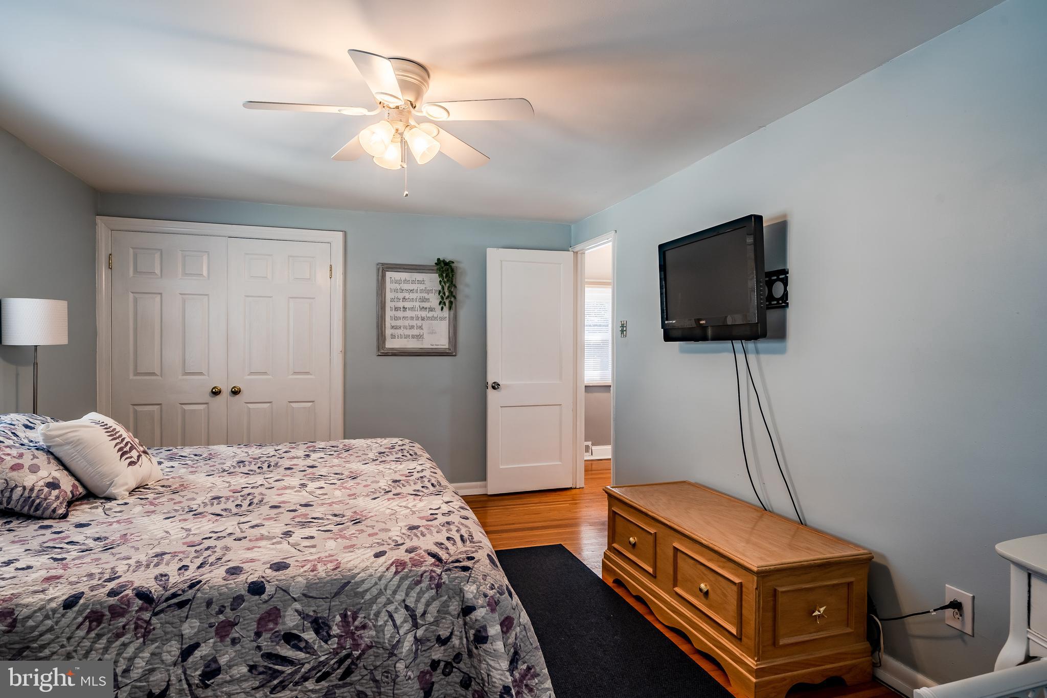 876 Cricket Road Secane, PA 19018 - Photo 22 of 37 Primary bedroom view of hall