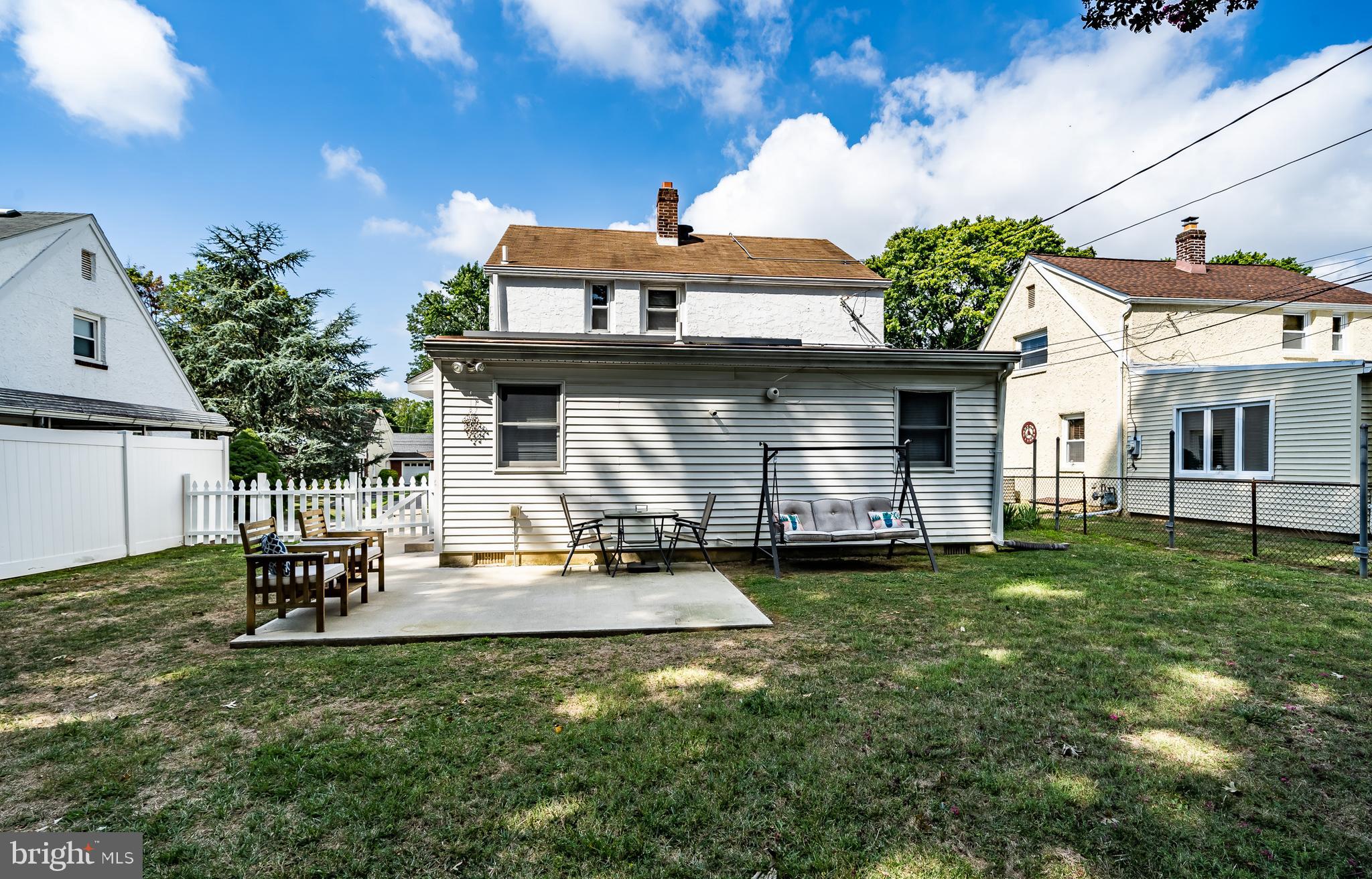 876 Cricket Road Secane, PA 19018 - Photo 37 of 37 Backyard view straight on