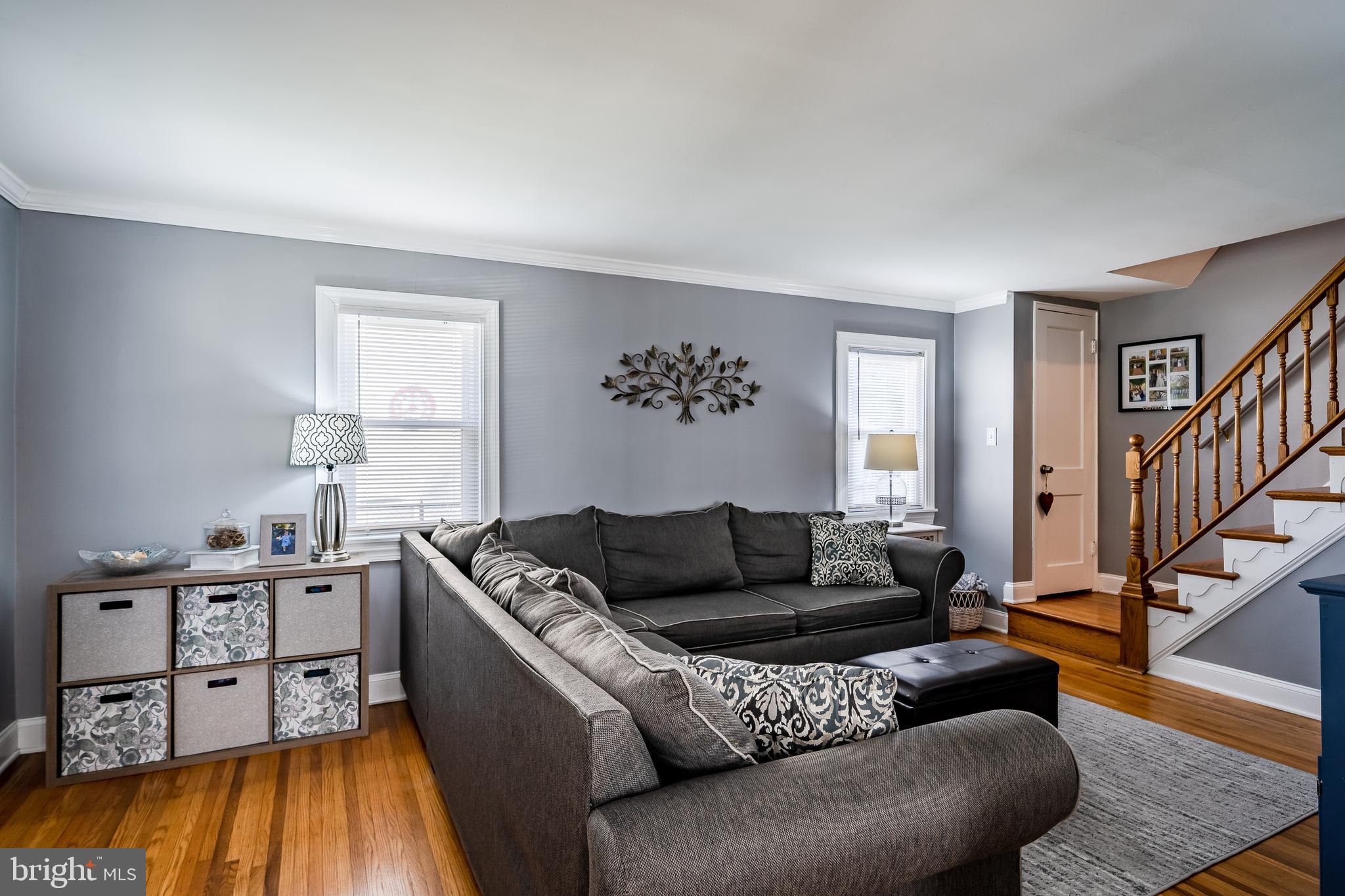 876 Cricket Road Secane, PA 19018 - Photo 8 of 37 Living room view from dining room