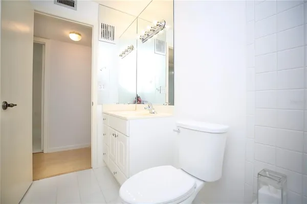 $199,000 | 1713 Belleair Forest Drive, Unit C, Belleair, FL 33756