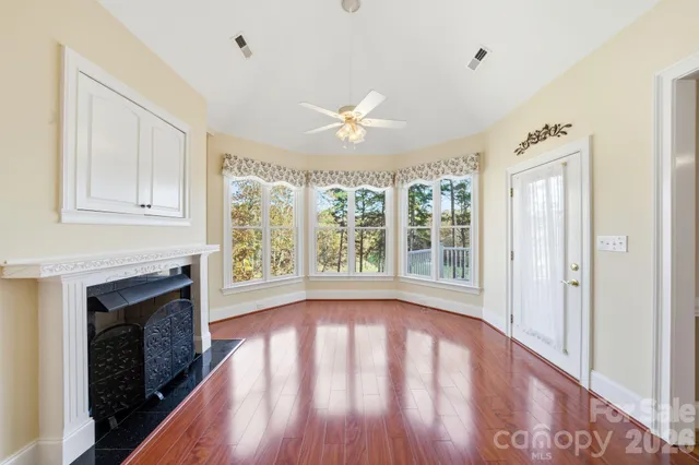 $775,000 | 211 Harbor Ridge Drive, Statesville, NC 28677