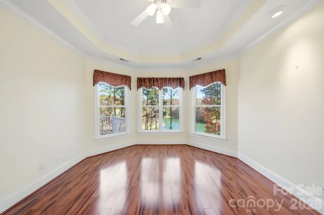 $775,000 | 211 Harbor Ridge Drive, Statesville, NC 28677