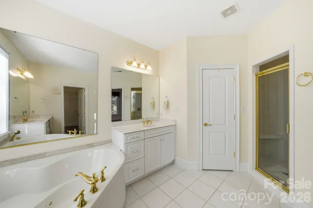 $775,000 | 211 Harbor Ridge Drive, Statesville, NC 28677