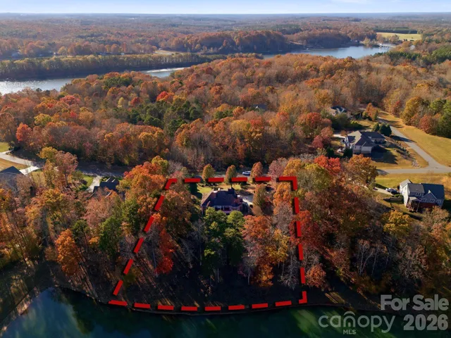 $775,000 | 211 Harbor Ridge Drive, Statesville, NC 28677