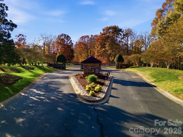 $775,000 | 211 Harbor Ridge Drive, Statesville, NC 28677