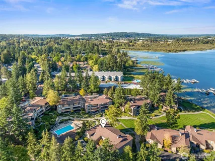 $949,995 | 17442 Northeast 40th Place, Unit D3, Redmond, WA 98052