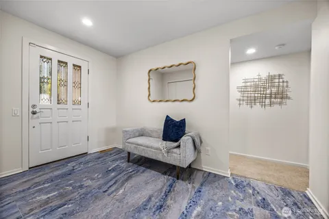 $949,995 | 17442 Northeast 40th Place, Unit D3, Redmond, WA 98052