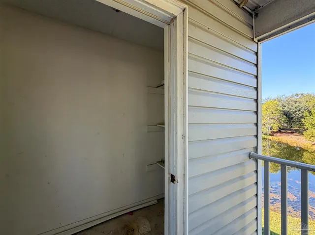 $1,400 | 1500 East Johnson Avenue, Unit 214, Pensacola, FL 32514