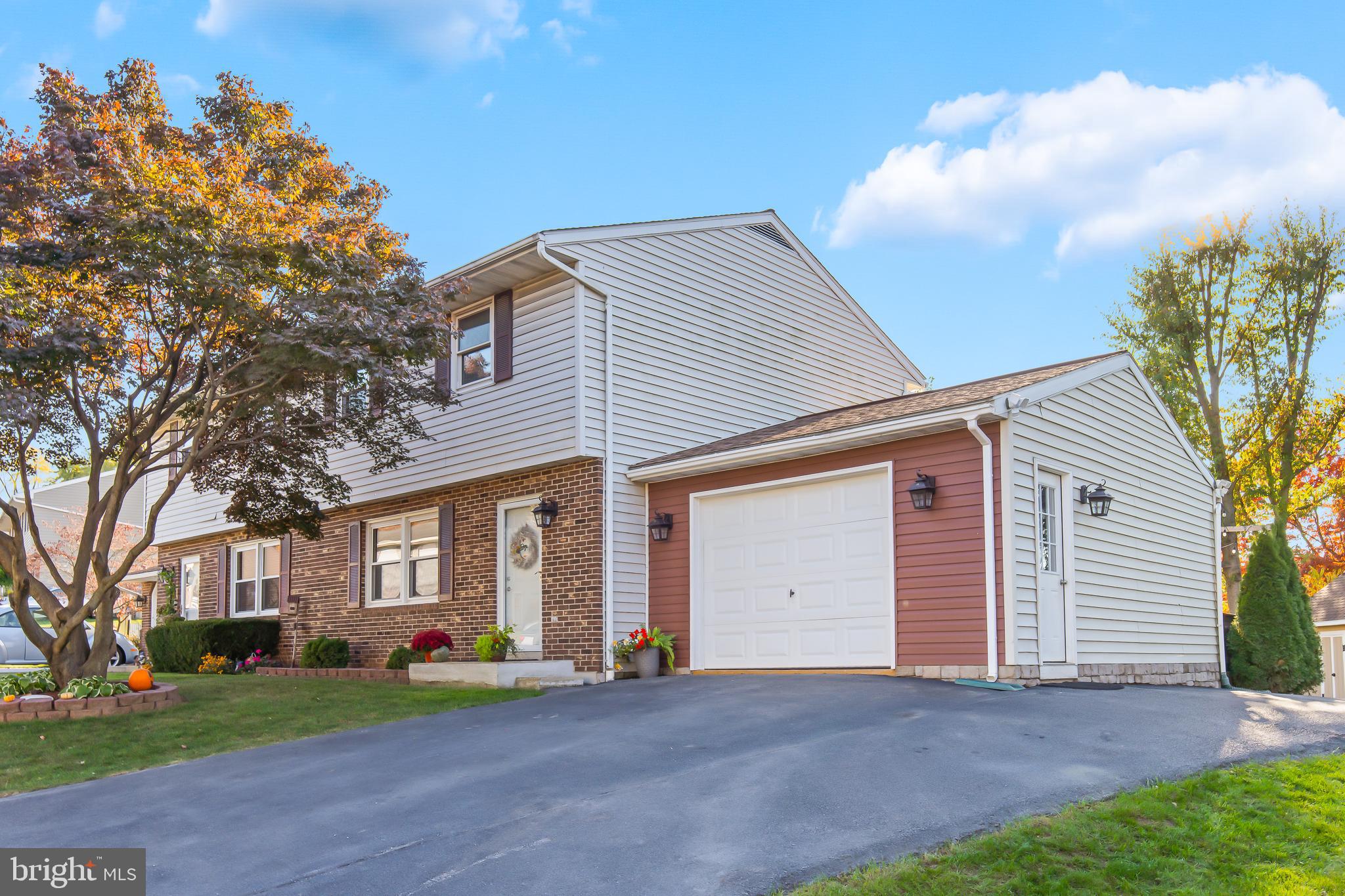 14 Stony Run Road Stevens, PA 17578 - Photo 3 of 41 Gallery Image 3