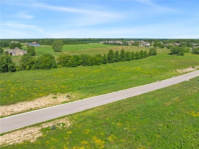 $210,000 | 7200 Northeast 133rd Street, Smithville, MO 64089