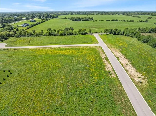 $210,000 | 7200 Northeast 133rd Street, Smithville, MO 64089