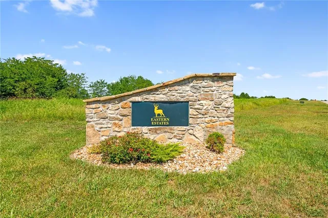 $210,000 | 7200 Northeast 133rd Street, Smithville, MO 64089