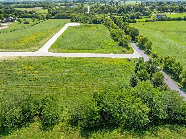 $210,000 | 7200 Northeast 133rd Street, Smithville, MO 64089