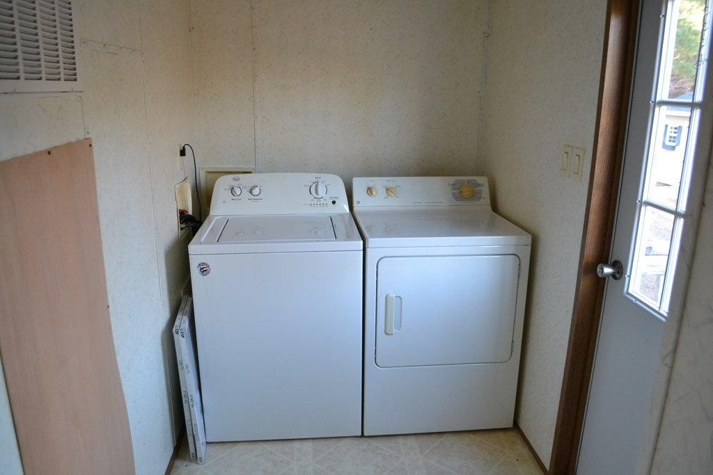 2033 Nursery Road Pamplin, VA 23958 - Photo 10 of 12 Gallery Image 10