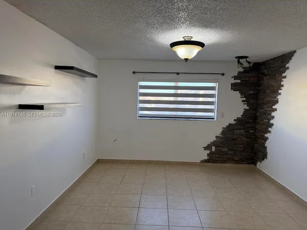 $269,999 | Hialeah Gardens, Hialeah Gardens, FL 33016