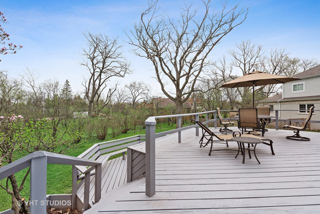 $550,000 | 1119 Elm Ridge Drive, Glencoe, IL 60022