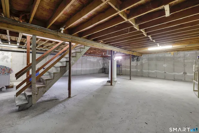 $199,900 | E6 Bradley Circle, Unit 6, Enfield, CT 06082