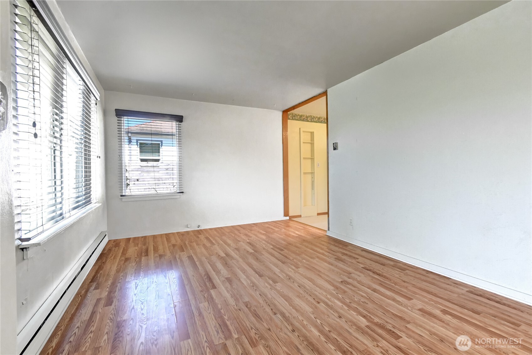 1327 Maple Street Everett, WA 98201 - Photo 8 of 31