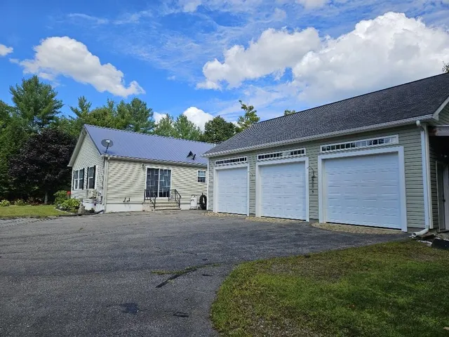 $375,000 | 775 Highway 2, Wilton, ME 04294